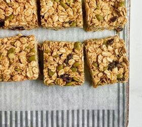 The secret spice that makes these granola bars super addictive