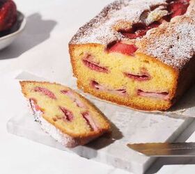 Strawberry Pound Cake (6 Ingredients)