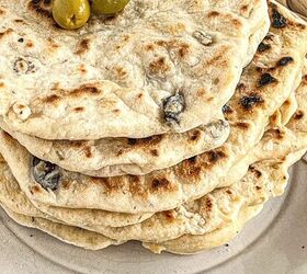 Instead of baking your bread in the oven, make it like THIS (5 ingredients!)