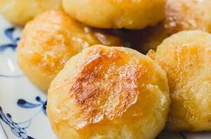 You will be obsessed with this delicious, chewy, Japanese fall treat