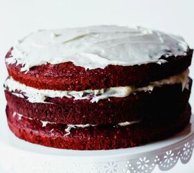 With a few easy ingredients you will have the perfect soft & rich holiday cake