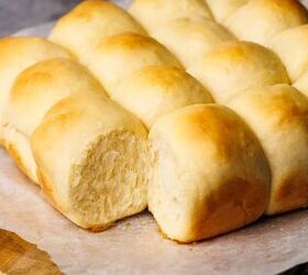 Hawaiian Dinner Rolls (5 Ingredients, Yeast-Free)