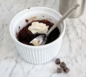 What do you do when you want some chocolate and you need it NOW?! You make this fudgy chocolate mug cake