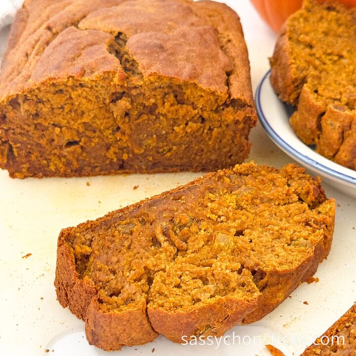 healthy pumpkin banana bread with golden raisins, healthy pumpkin banana bread 1
