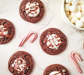 These gorgeous hot cocoa cookies are the PERFECT Christmas treat