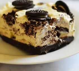This no-bake cookies and cream cheesecake recipe is the ultimate dessert to please a crowd!