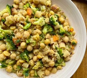 soupy pan fried pasta with veggies chickpeas