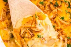 The green bean casserole recipe that completely shakes up your traditional green bean casserole (delish!)