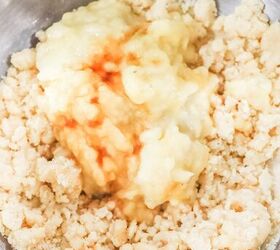 cinnamon crunch banana bread, ingredients mixed