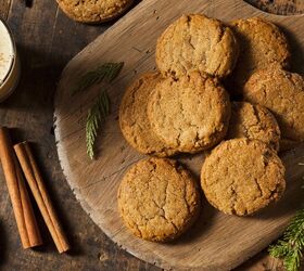 Molasses Cookies | Soft And Chewy Molasses Cookie Recipe