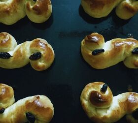 The Traditional Swedish Saffron Buns