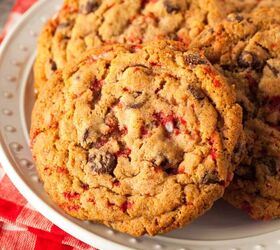 peppermint cookies chocolate chip peppermint cookie recipe, Close up image of peppermint chocolate chip cookies on a white plate