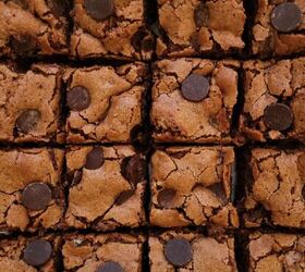 Flavor-packed and fudgy, these chocolate banana brownies are absolutely fantastic