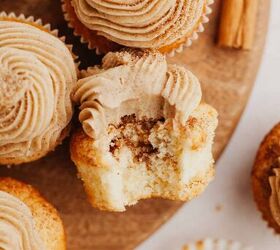 These cupcakes take less than 30 minutes to prepare and are a cinnamon-lover's dream