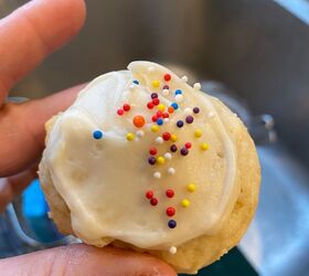 frosted ricotta cookies