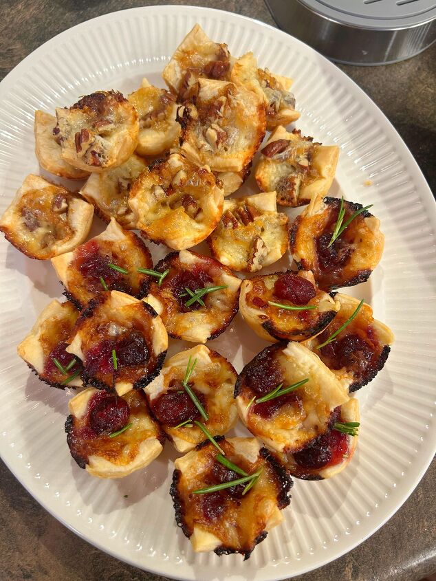 Mini Brie Bites - 2 Ways! | Foodtalk