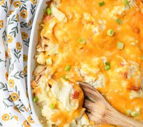 This casserole is so good, it's breaking the internet (people can't get enough!)