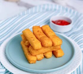 11 snacks for when your kids come home from school hungry, These Crispy Potato Cheese Sticks Are What Snack Dreams Are Made Of