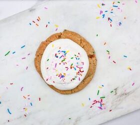 birthday cake oreo stuffed cookies with frosting, Birthday Cake Stuffed Cookie overhead shot