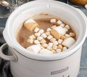 hot chocolate crock pot recipe, Hot Chocolate Crock Pot Recipe in Slowcooker with Marshmallows
