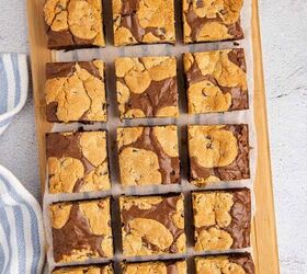 chocolate chip cookie brownie bars, Chocolate Chip Cookie Brownie Bars Recipe Cut into Squares