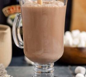 baileys hot chocolate, Baileys Hot Chocolate in Glass Being Poured into Glass Mug