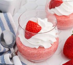 easy strawberry mousse, Easy Strawberry Mousse Recipe in a Glass with Whipped Cream