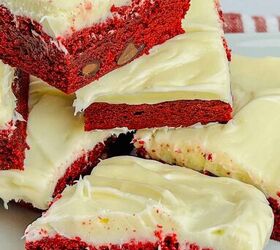 These fudgy brownies are perfect for Valentine's day!