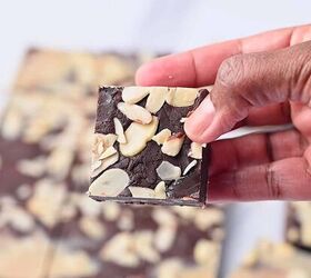 dark chocolate fudge with almonds, Dark chocolate fudge with almonds