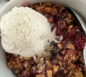 greek yogurt bark, Mixed berries in a white bowl with vanilla ice cream