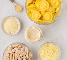 chicken alfredo baked ravioli, ingredients shown in clear bowls