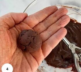 dark chocolate truffles, Rolling the ganache in the palm of your hand to make a ball
