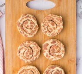air fryer heart shaped cinnamon rolls, air fryer heart shaped cinnamon rolls