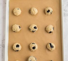 <u>Mix 1 cup of frozen blueberries with THIS for a 25-minute dessert that will rock your world</u>