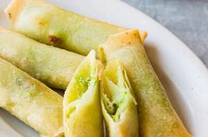 These crispy spring rolls with a creamy, cheesy filling are the perfect appetizer!