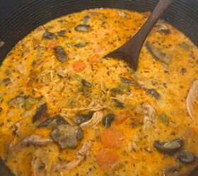 creamy chicken and mushroom soup