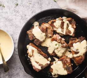 Pan-Seared Lamb Loin Chops With Garlic Sauce