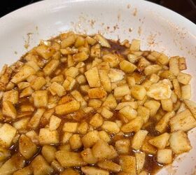 apple cinnamon crescent rolls