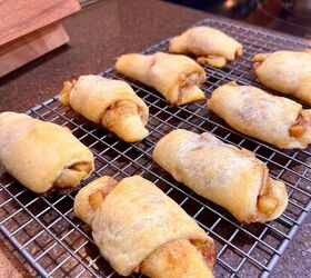 apple cinnamon crescent rolls