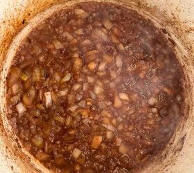 lamb stew dutch oven, Deglazing the Dutch oven with red wine