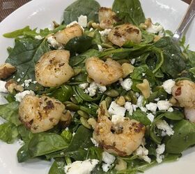 garlic herb shrimp salad with spinach arugula