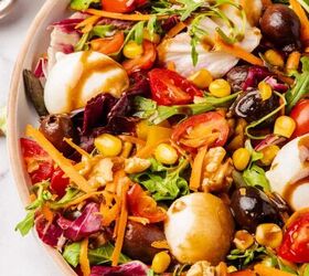 This rainbow salad is a feast for your eyes and your taste buds!