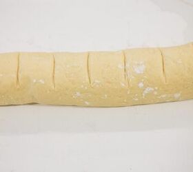 tangzhong cinnamon rolls the softest fluffiest rolls you ll ever mak, Starting from the long edge opposite from the border you left tightly roll the dough into a log 6 Using unflavored dental floss or a sharp knife cut the log into 12 even pieces