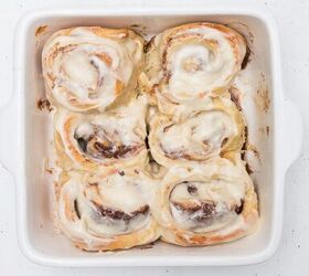 tangzhong cinnamon rolls the softest fluffiest rolls you ll ever mak, Spread the frosting over the slightly cooled rolls