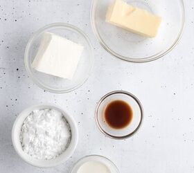 tangzhong cinnamon rolls the softest fluffiest rolls you ll ever mak, ingredients to make cinnamon cream cheese frosting icing