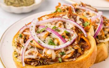 BBQ Chicken Garlic Toast