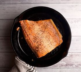 salmon with chili ginger aioli, Cook skin side down till crispy and cooked through