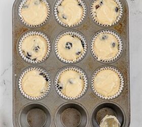 gluten free blueberry crumble muffins, gluten free blueberry crumble muffins