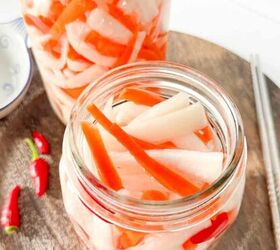 tuna onigiri recipe a quick and tasty japanese snack, Quick pickled daikon in a top oppened glass jar