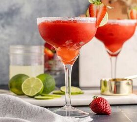 frozen strawberry margarita cocktail recipe, Frozen Strawberry Margarita Cocktail Recipe In two Glasses